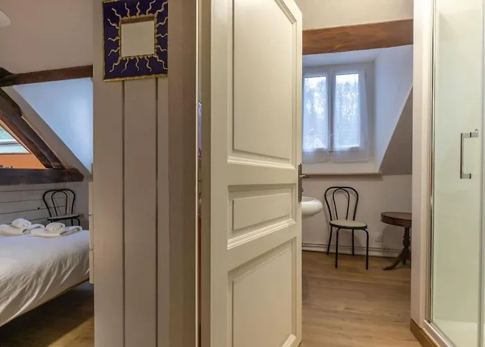 La Mazere - Maison Atypique Avec Exterieur